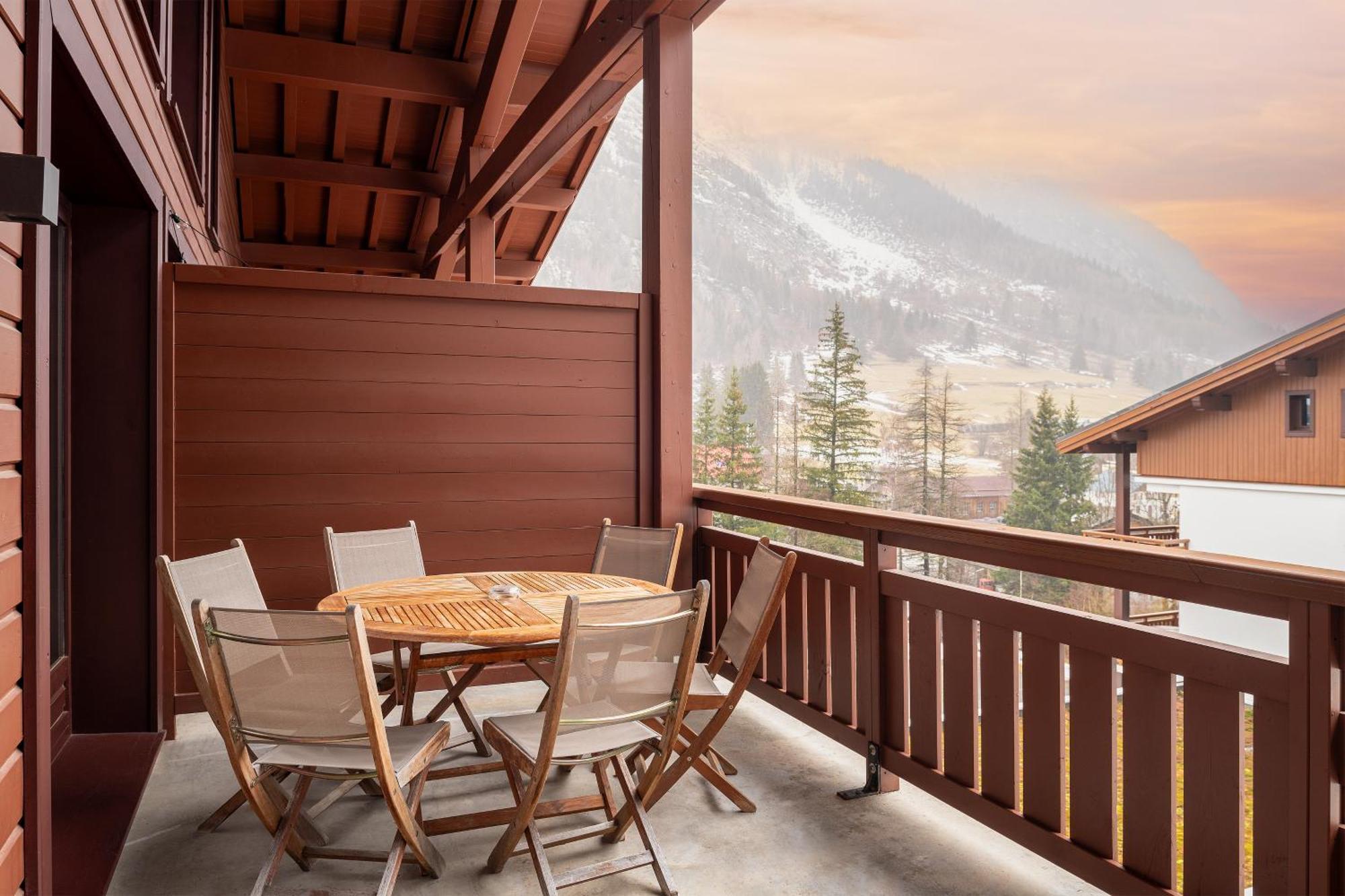 Dormio Resort Les Portes Du Mont Blanc Vallorcine Room photo